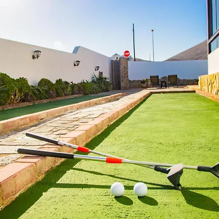 Eslanzarote Acoruma House, Super Wifi, Heated Pool Güime