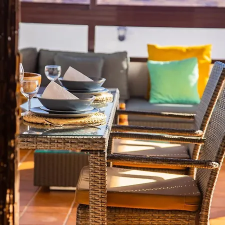 Eslanzarote Acoruma House, Super Wifi, Heated Pool 别墅 *