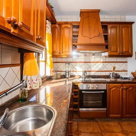 Willa Eslanzarote Acoruma House, Super Wifi, Heated Pool